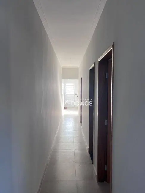 Foto 4 de Casa com 2 quartos à venda, 125m2 em Jardim do Vale, Guaratingueta - SP