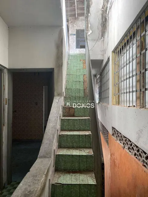 Casa com 5 quartos à venda, 66m2 em Aparecida - SP - imagem 3 Foto 3 de Casa com 5 quartos à venda, 66m2 em Aparecida - SP