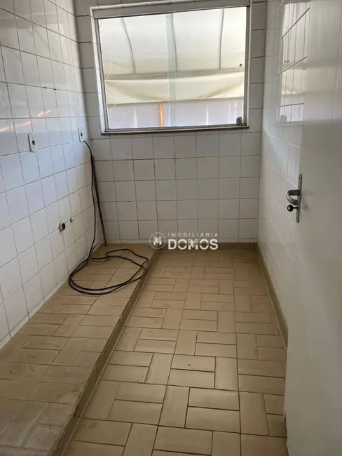 Loja para alugar, 1000m2 em Pedregulho, Guaratingueta - SP - imagem 3 Foto 3 de Loja para alugar, 1000m2 em Pedregulho, Guaratingueta - SP