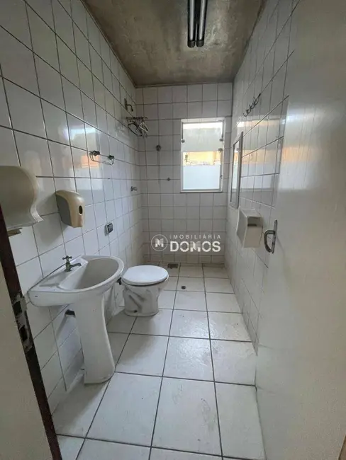 Loja para alugar, 1000m2 em Pedregulho, Guaratingueta - SP - imagem 6 Foto 6 de Loja para alugar, 1000m2 em Pedregulho, Guaratingueta - SP