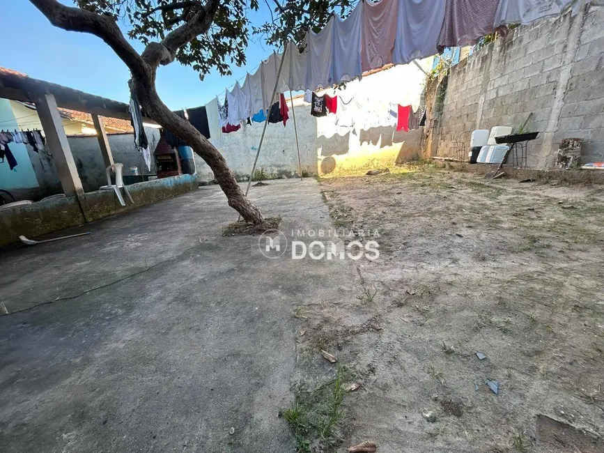 Foto 9 de Casa com 2 quartos à venda, 300m2 em Guaratingueta - SP