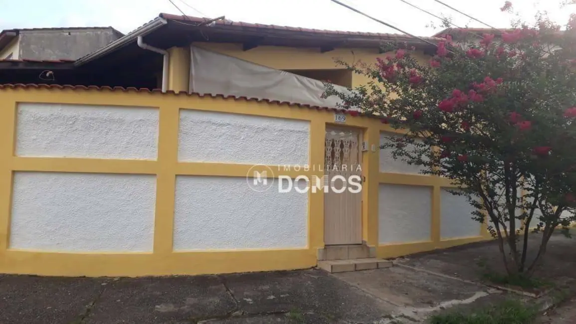 Foto 1 de Casa com 3 quartos à venda, 140m2 em Parque Residencial Beira Rio, Guaratingueta - SP