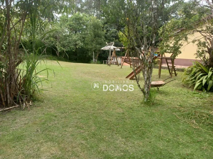 Foto 4 de Chácara com 2 quartos à venda, 16777215m2 em Guaratingueta - SP