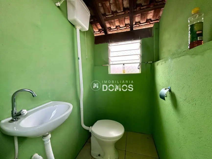 Casa com 2 quartos para alugar, 140m2 em Jardim Esperança, Guaratingueta - SP - imagem 3 Foto 3 de Casa com 2 quartos para alugar, 140m2 em Jardim Esperança, Guaratingueta - SP