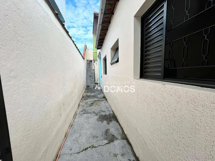Casa com 2 quartos para alugar, 140m2 em Jardim Esperança, Guaratingueta - SP - imagem 5 Foto 5 de Casa com 2 quartos para alugar, 140m2 em Jardim Esperança, Guaratingueta - SP