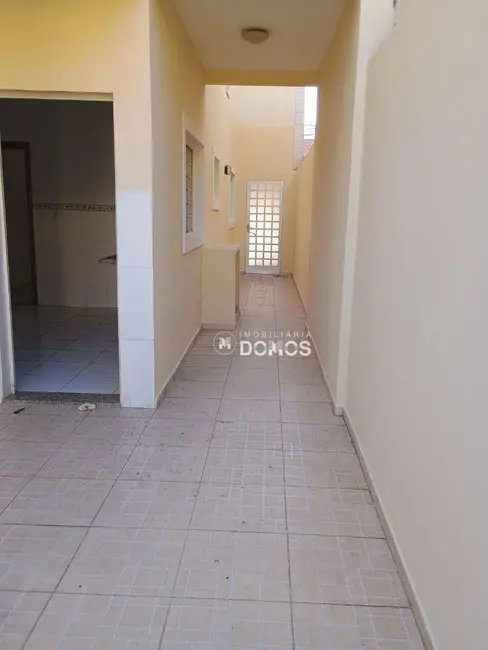Foto 5 de Casa com 3 quartos à venda, 150m2 em Parque Residencial Beira Rio, Guaratingueta - SP