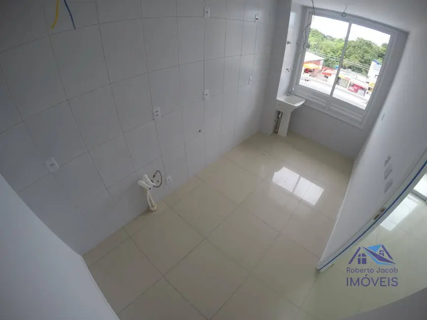 Foto 4 de Apartamento com 2 quartos para alugar, 59m2 em Flores, Manaus - AM