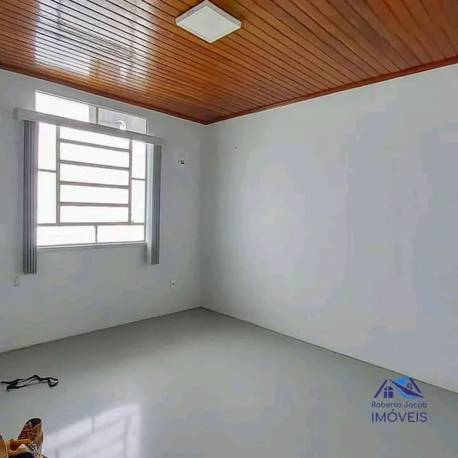Foto 6 de Casa com 6 quartos à venda, 450m2 em Planalto, Manaus - AM