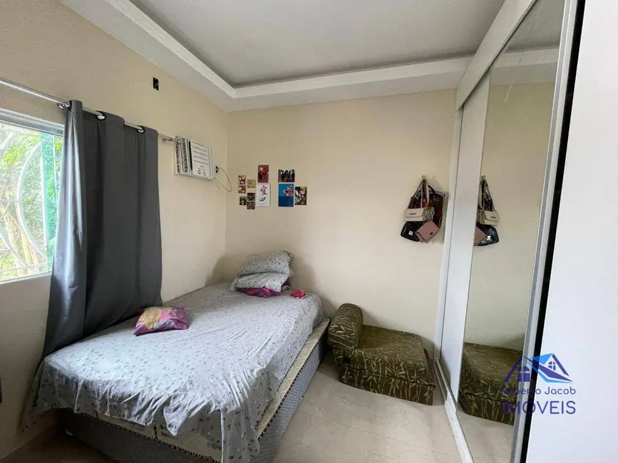 Casa com 2 quartos à venda, 100m2 em Colônia Santo Antônio, Manaus - AM - imagem 4 Foto 4 de Casa com 2 quartos à venda, 100m2 em Colônia Santo Antônio, Manaus - AM