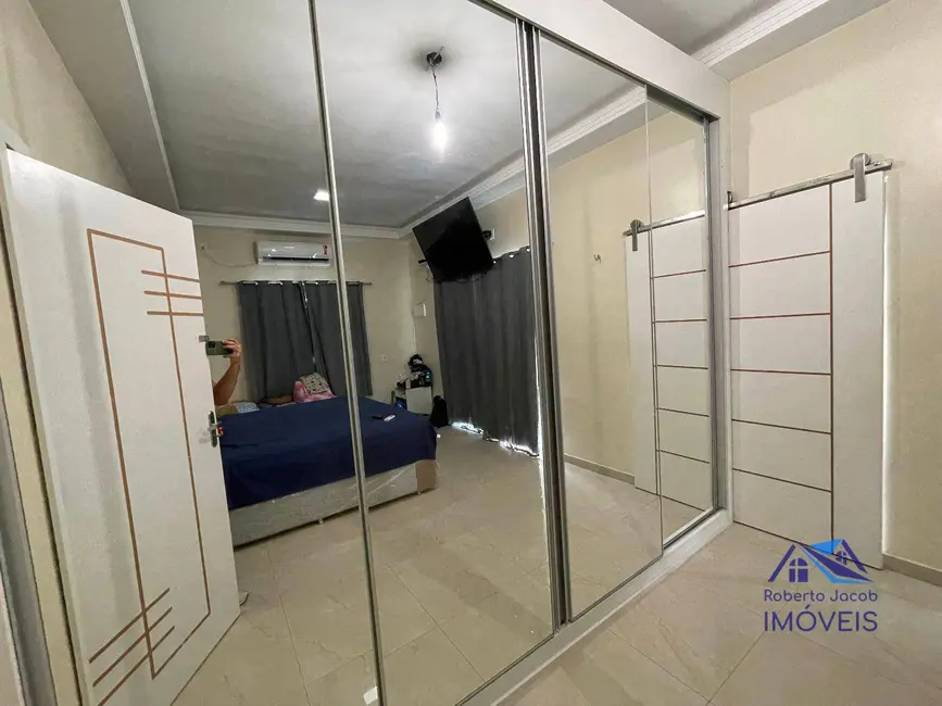 Casa com 2 quartos à venda, 100m2 em Colônia Santo Antônio, Manaus - AM - imagem 8 Foto 8 de Casa com 2 quartos à venda, 100m2 em Colônia Santo Antônio, Manaus - AM