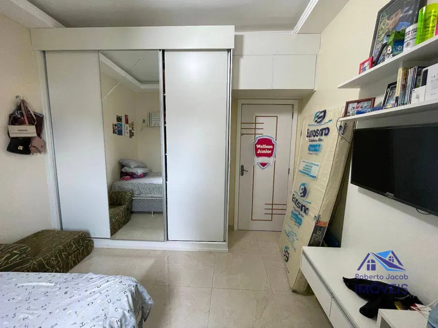 Casa com 2 quartos à venda, 100m2 em Colônia Santo Antônio, Manaus - AM - imagem 5 Foto 5 de Casa com 2 quartos à venda, 100m2 em Colônia Santo Antônio, Manaus - AM