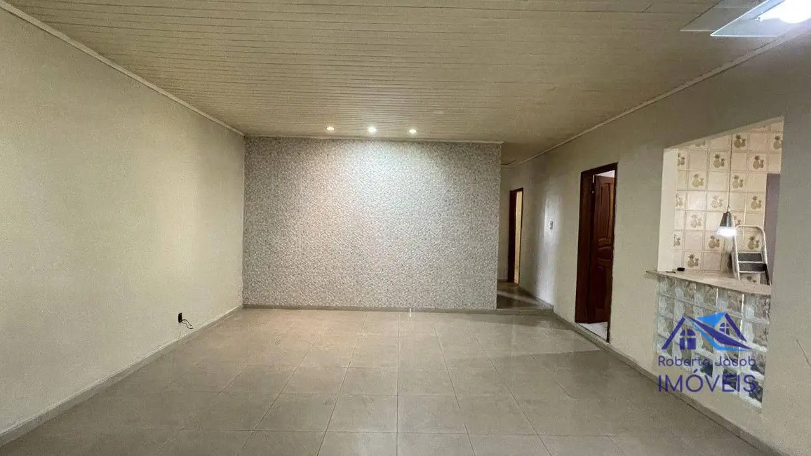 Foto 3 de Casa com 2 quartos à venda, 300m2 em Manaus - AM