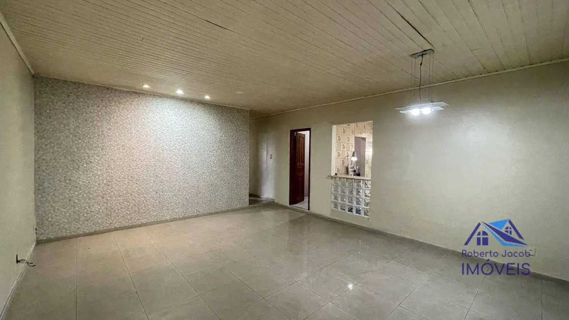 Foto 1 de Casa com 2 quartos à venda, 300m2 em Manaus - AM