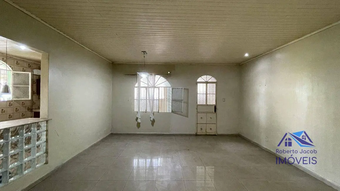 Foto 4 de Casa com 2 quartos à venda, 300m2 em Manaus - AM