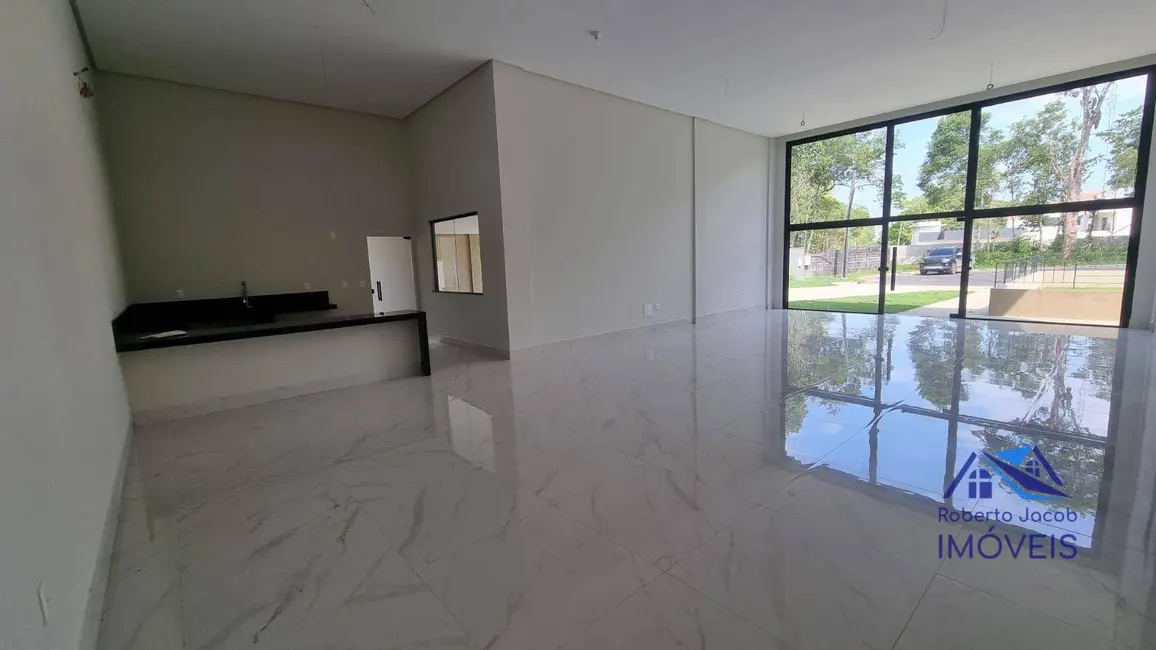 Casa de Condomínio com 3 quartos à venda, 906m2 em Tarumã, Manaus - AM - imagem 6 Foto 6 de Casa de Condomínio com 3 quartos à venda, 906m2 em Tarumã, Manaus - AM