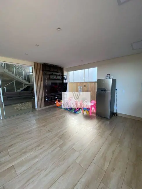 Casa de Condomínio com 4 quartos para alugar, 452m2 em Sao Jose Dos Campos - SP - imagem 3 Foto 3 de Casa de Condomínio com 4 quartos para alugar, 452m2 em Sao Jose Dos Campos - SP
