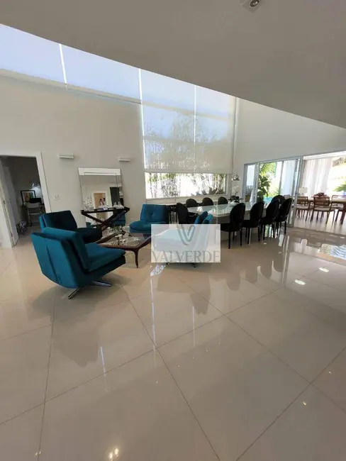 Casa de Condomínio com 4 quartos para alugar, 700m2 em Sao Jose Dos Campos - SP - imagem 5 Foto 5 de Casa de Condomínio com 4 quartos para alugar, 700m2 em Sao Jose Dos Campos - SP