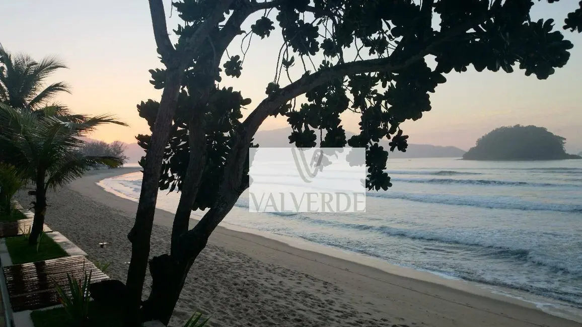 Foto 8 de Casa de Condomínio com 3 quartos à venda, 120m2 em Ubatuba - SP