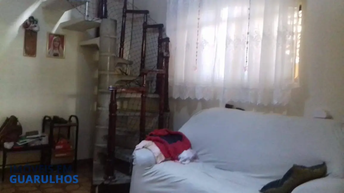 Casa com 4 quartos à venda, 155m2 em Parque Continental II, Guarulhos - SP - imagem 3 Foto 3 de Casa com 4 quartos à venda, 155m2 em Parque Continental II, Guarulhos - SP