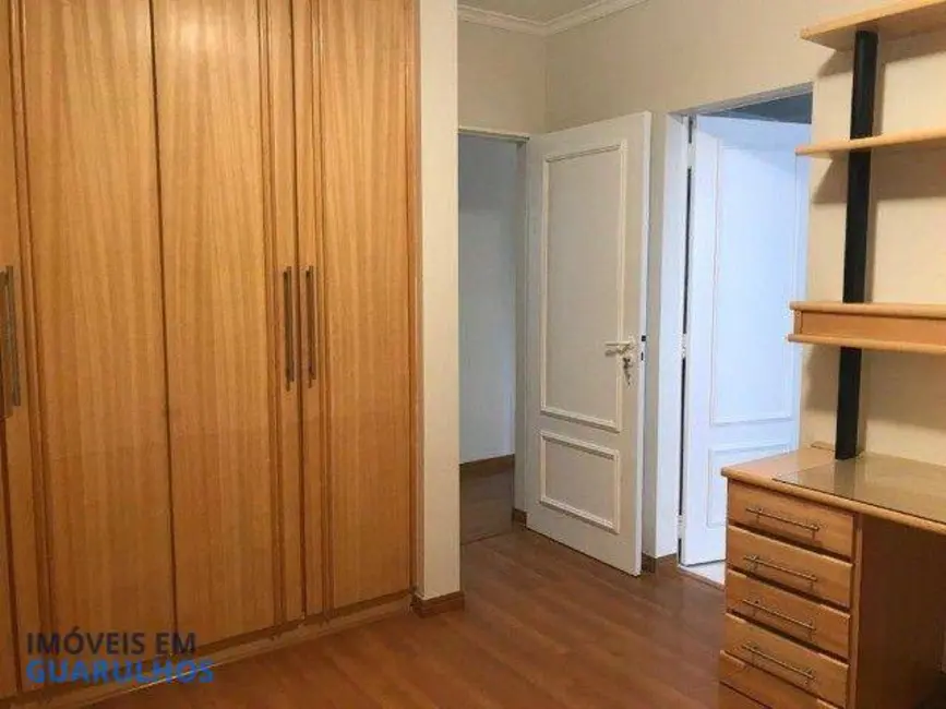 Apartamento com 3 quartos à venda, 200m2 em Vila Rosália, Guarulhos - SP - imagem 9 Foto 9 de Apartamento com 3 quartos à venda, 200m2 em Vila Rosália, Guarulhos - SP