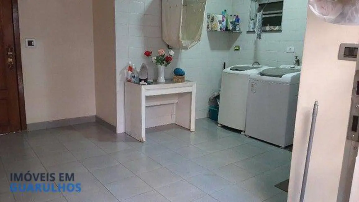 Foto 7 de Casa com 3 quartos à venda, 300m2 em Vila Galvão, Guarulhos - SP