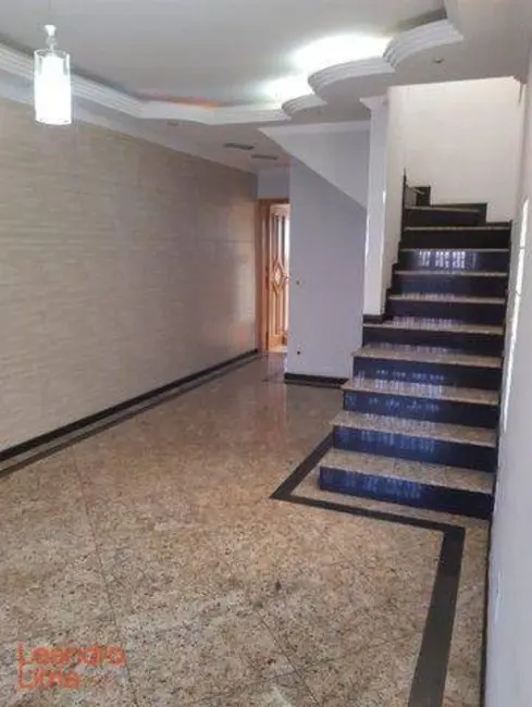 Foto 2 de Casa com 3 quartos à venda, 203m2 em Gopoúva, Guarulhos - SP