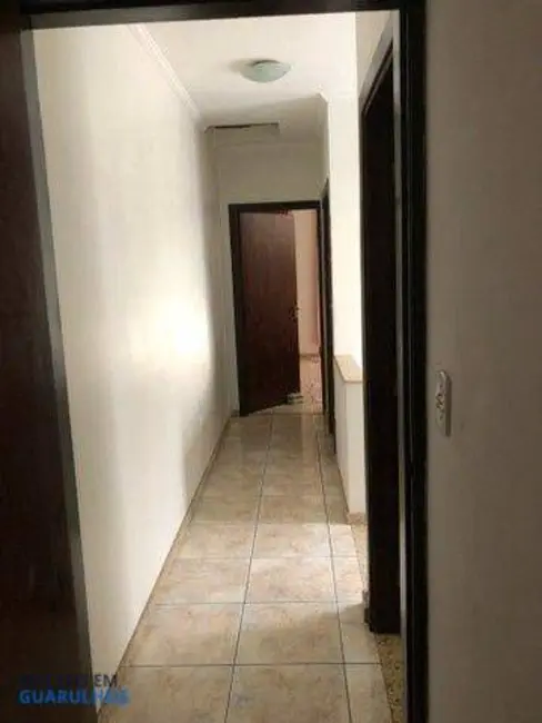 Foto 4 de Casa com 4 quartos à venda, 180m2 em Jardim Palmira, Guarulhos - SP