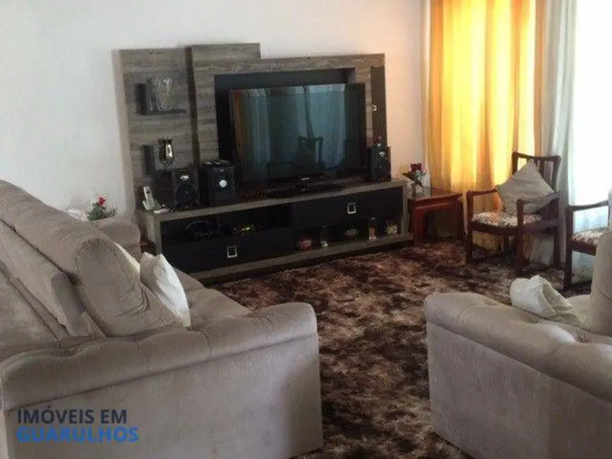 Foto 2 de Casa com 3 quartos à venda, 425m2 em Vila Rosália, Guarulhos - SP