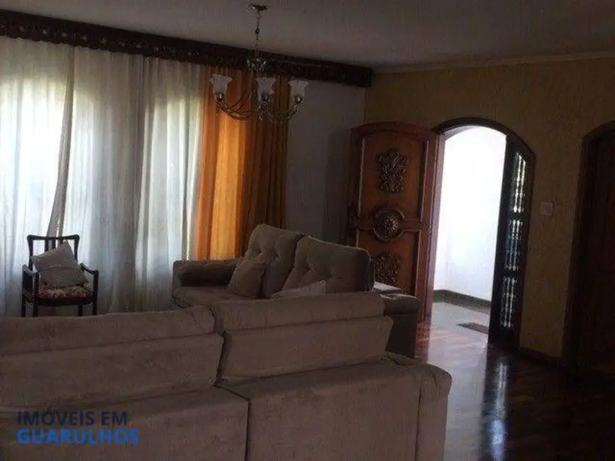 Foto 3 de Casa com 3 quartos à venda, 425m2 em Vila Rosália, Guarulhos - SP