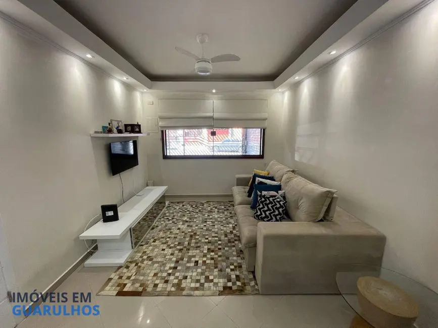 Foto 2 de Casa com 3 quartos à venda, 125m2 em Vila Moreira, Guarulhos - SP