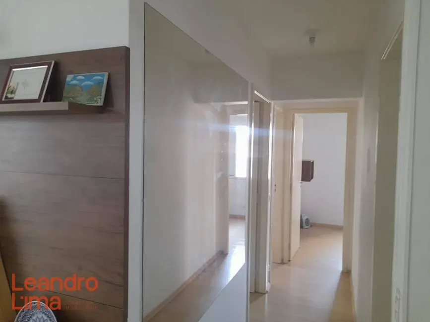 Apartamento com 3 quartos para alugar, 64m2 em Ponte Grande, Guarulhos - SP - imagem 4 Foto 4 de Apartamento com 3 quartos para alugar, 64m2 em Ponte Grande, Guarulhos - SP