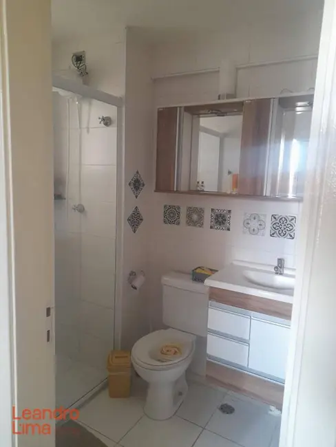 Apartamento com 3 quartos para alugar, 64m2 em Ponte Grande, Guarulhos - SP - imagem 5 Foto 5 de Apartamento com 3 quartos para alugar, 64m2 em Ponte Grande, Guarulhos - SP