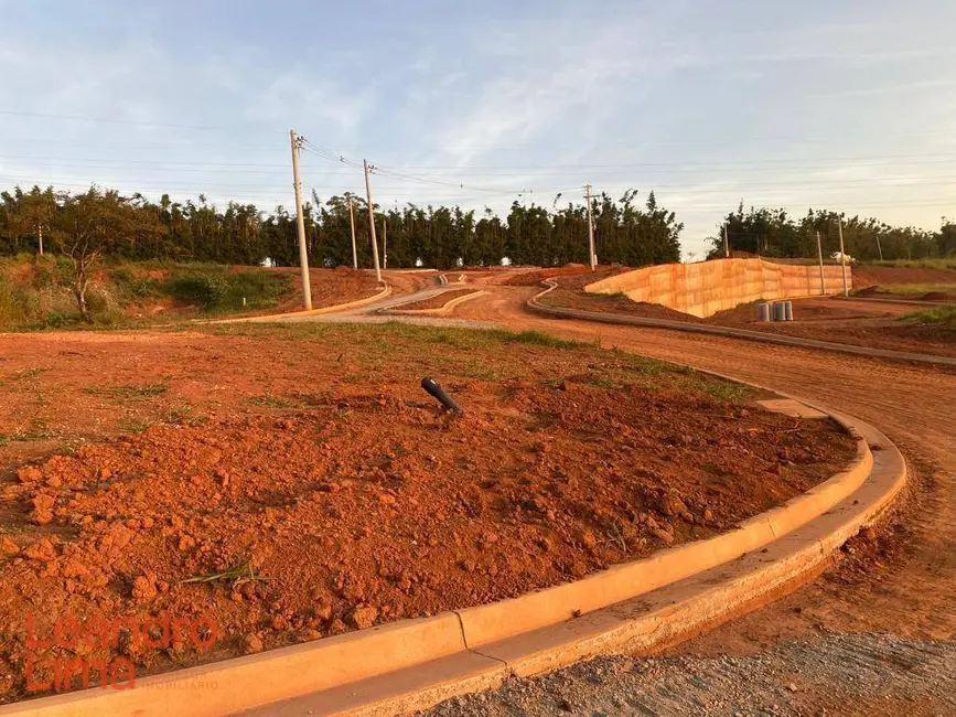 Terreno / Lote à venda, 360m2 em Boa Vista, Atibaia - SP - imagem 3 Foto 3 de Terreno / Lote à venda, 360m2 em Boa Vista, Atibaia - SP