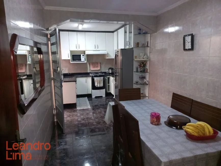 Foto 9 de Casa com 5 quartos à venda, 110m2 em Vila Barros, Guarulhos - SP