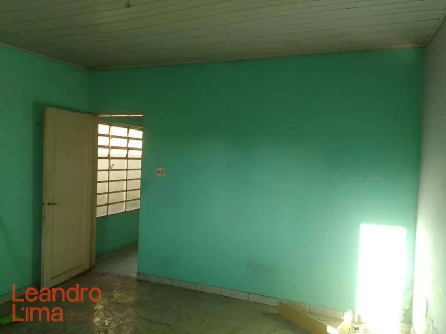 Foto 8 de Casa com 1 quarto à venda, 168m2 em Jardim Munhoz, Guarulhos - SP