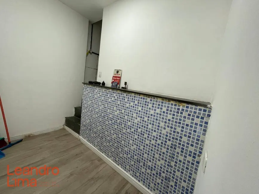 Foto 7 de Sala Comercial para alugar, 80m2 em Jardim Munhoz, Guarulhos - SP