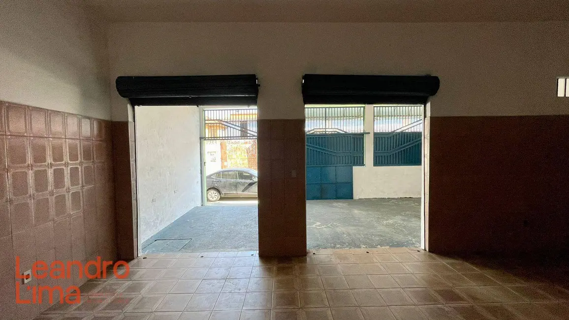 Foto 3 de Sala Comercial para alugar, 100m2 em Jardim Munhoz, Guarulhos - SP