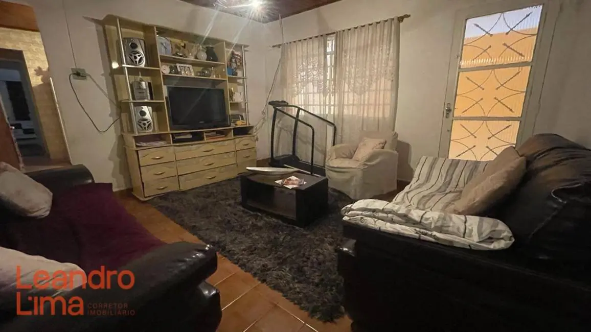 Foto 3 de Casa com 2 quartos à venda, 110m2 em Vila Zamataro, Guarulhos - SP