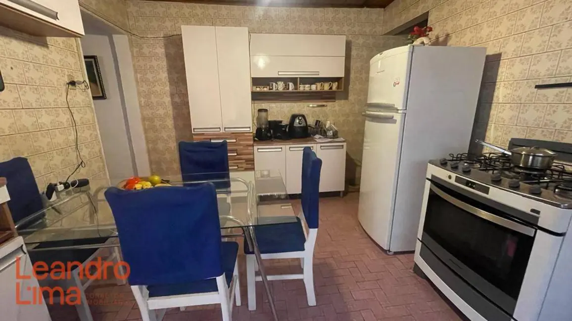 Foto 6 de Casa com 2 quartos à venda, 110m2 em Vila Zamataro, Guarulhos - SP