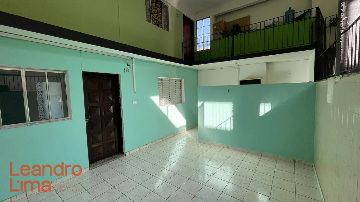 Casa com 2 quartos para alugar, 50m2 em Jardim Munhoz, Guarulhos - SP - imagem 1 Foto 1 de Casa com 2 quartos para alugar, 50m2 em Jardim Munhoz, Guarulhos - SP