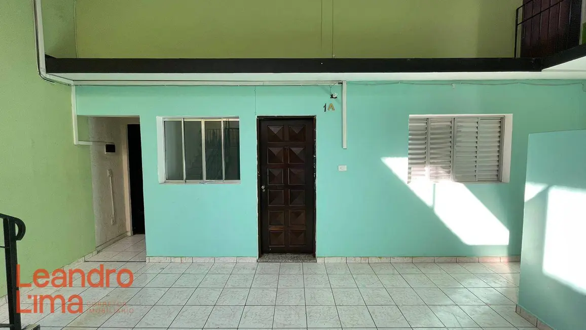 Casa com 2 quartos para alugar, 50m2 em Jardim Munhoz, Guarulhos - SP - imagem 2 Foto 2 de Casa com 2 quartos para alugar, 50m2 em Jardim Munhoz, Guarulhos - SP