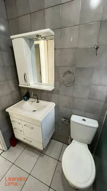 Casa com 2 quartos para alugar, 50m2 em Jardim Munhoz, Guarulhos - SP - imagem 7 Foto 7 de Casa com 2 quartos para alugar, 50m2 em Jardim Munhoz, Guarulhos - SP