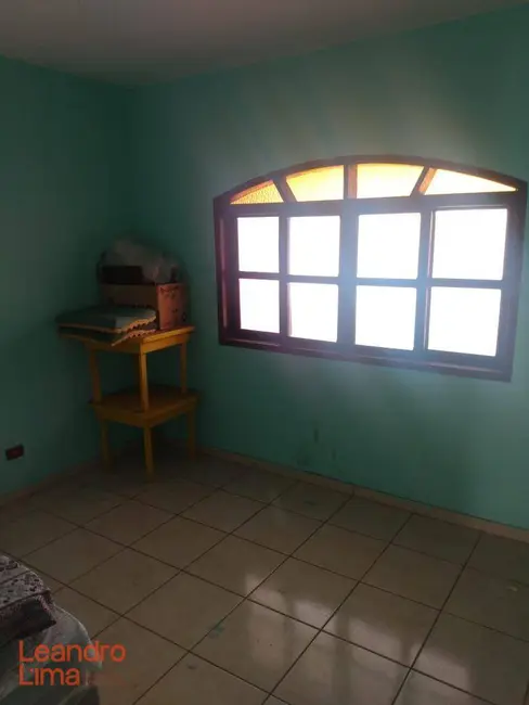 Foto 2 de Casa com 5 quartos à venda, 126m2 em Jardim Luciana, Itaquaquecetuba - SP