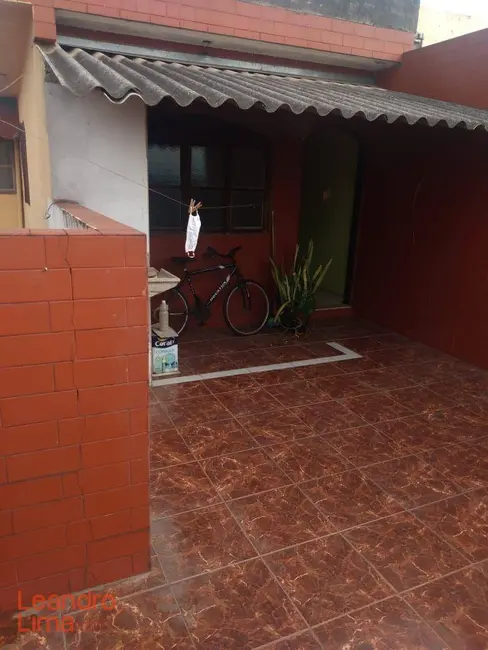 Foto 5 de Casa com 5 quartos à venda, 126m2 em Jardim Luciana, Itaquaquecetuba - SP