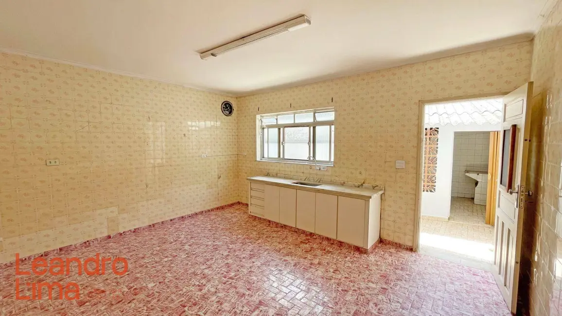 Foto 4 de Casa com 2 quartos para alugar, 110m2 em Jardim Frizzo, Guarulhos - SP