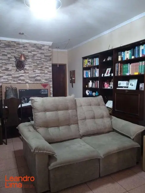 Foto 5 de Casa com 3 quartos à venda, 248m2 em Vila Zanardi, Guarulhos - SP