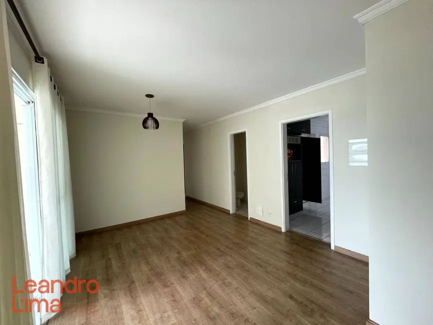 Foto 2 de Apartamento com 3 quartos para alugar, 86m2 em Vila Augusta, Guarulhos - SP