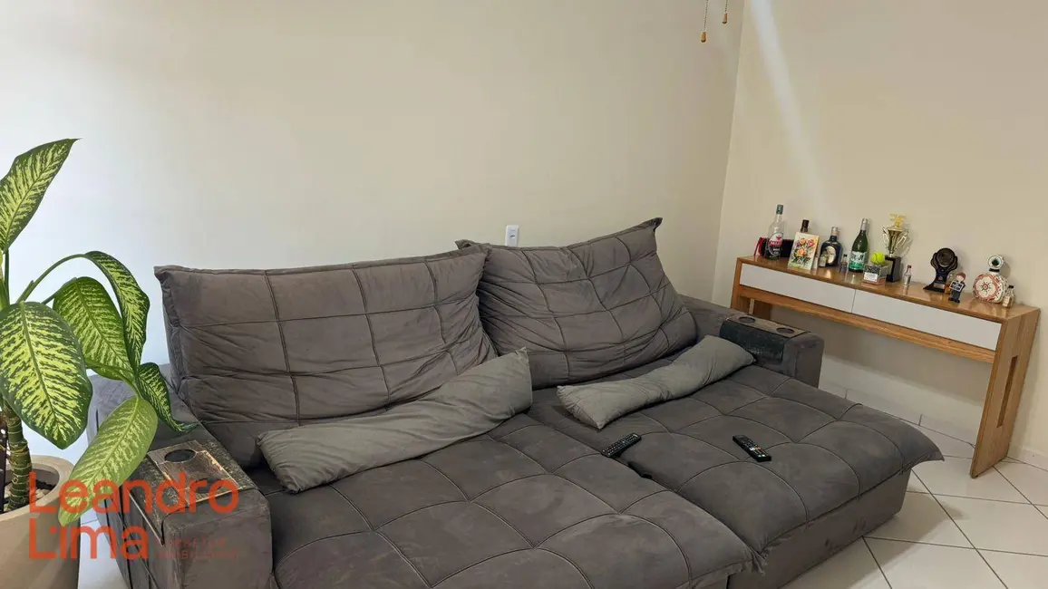 Casa com 3 quartos à venda, 225m2 em Vila Augusta, Guarulhos - SP - imagem 3 Foto 3 de Casa com 3 quartos à venda, 225m2 em Vila Augusta, Guarulhos - SP