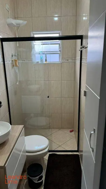 Casa com 3 quartos à venda, 225m2 em Vila Augusta, Guarulhos - SP - imagem 5 Foto 5 de Casa com 3 quartos à venda, 225m2 em Vila Augusta, Guarulhos - SP