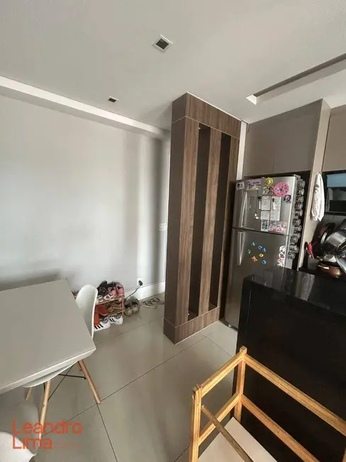 Foto 2 de Apartamento com 2 quartos à venda, 60m2 em Vila Endres, Guarulhos - SP